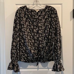 Women’s floral top